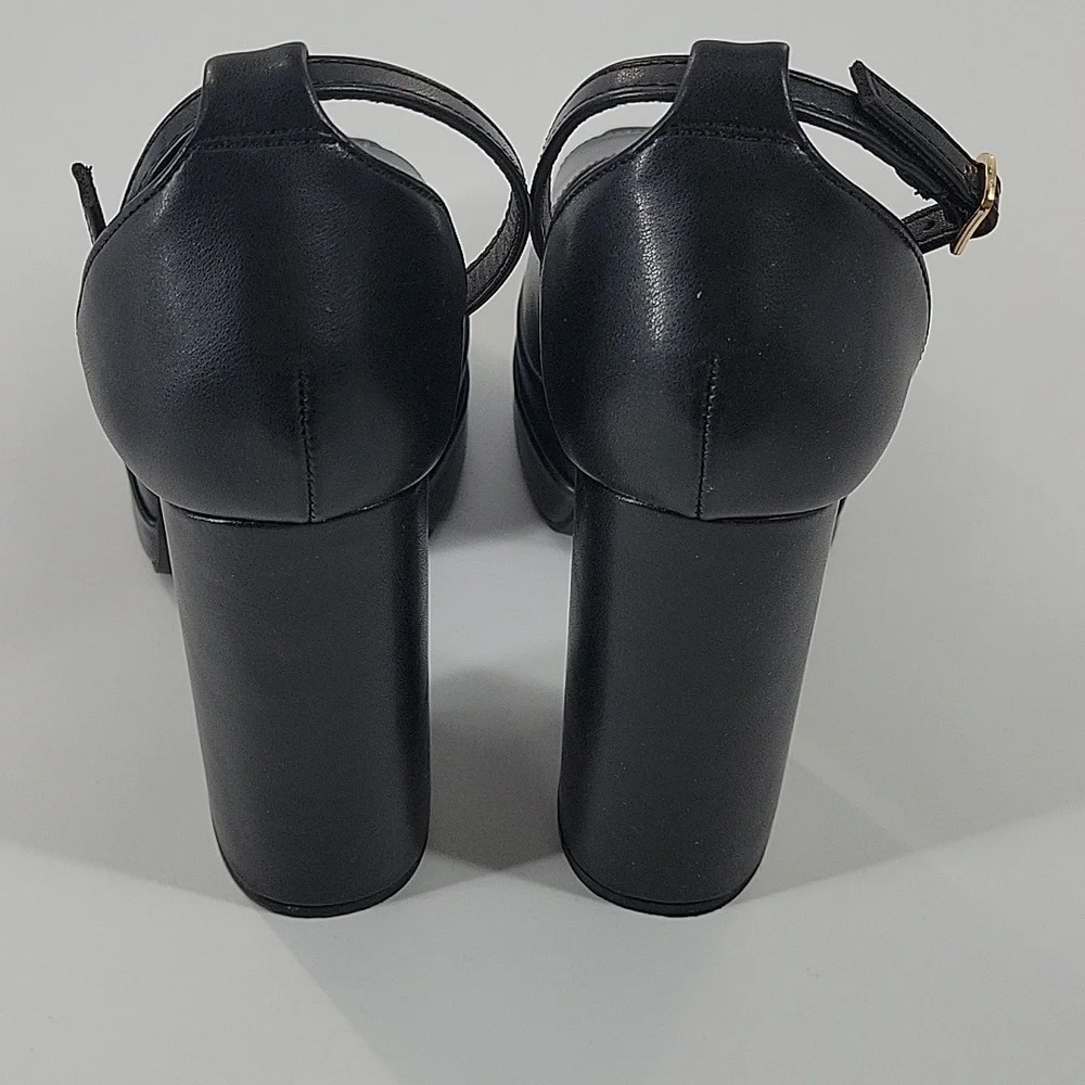 Black Platform Heels New In Box